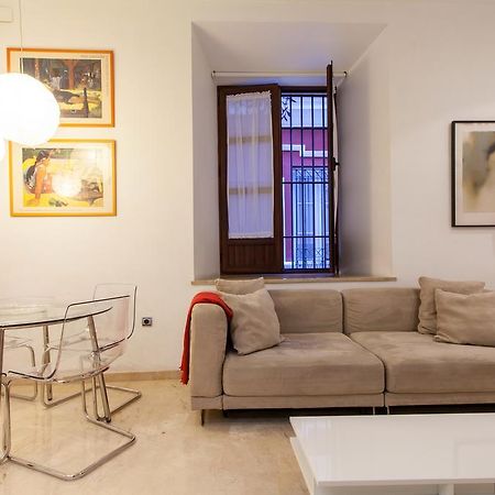 Logia Sevilla Exteriör bild